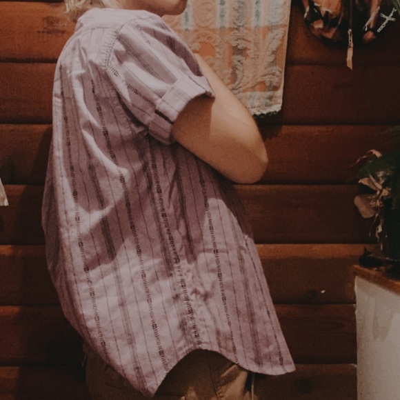 Button up - Picture 2 of 2